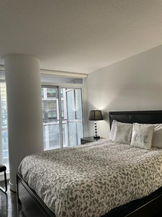 Toronto Downtown Luxurious Stylish 3 Bedroom 3 Bath 2 Balconies Near Rogers Centre Lakeview Condo Zewnętrze zdjęcie